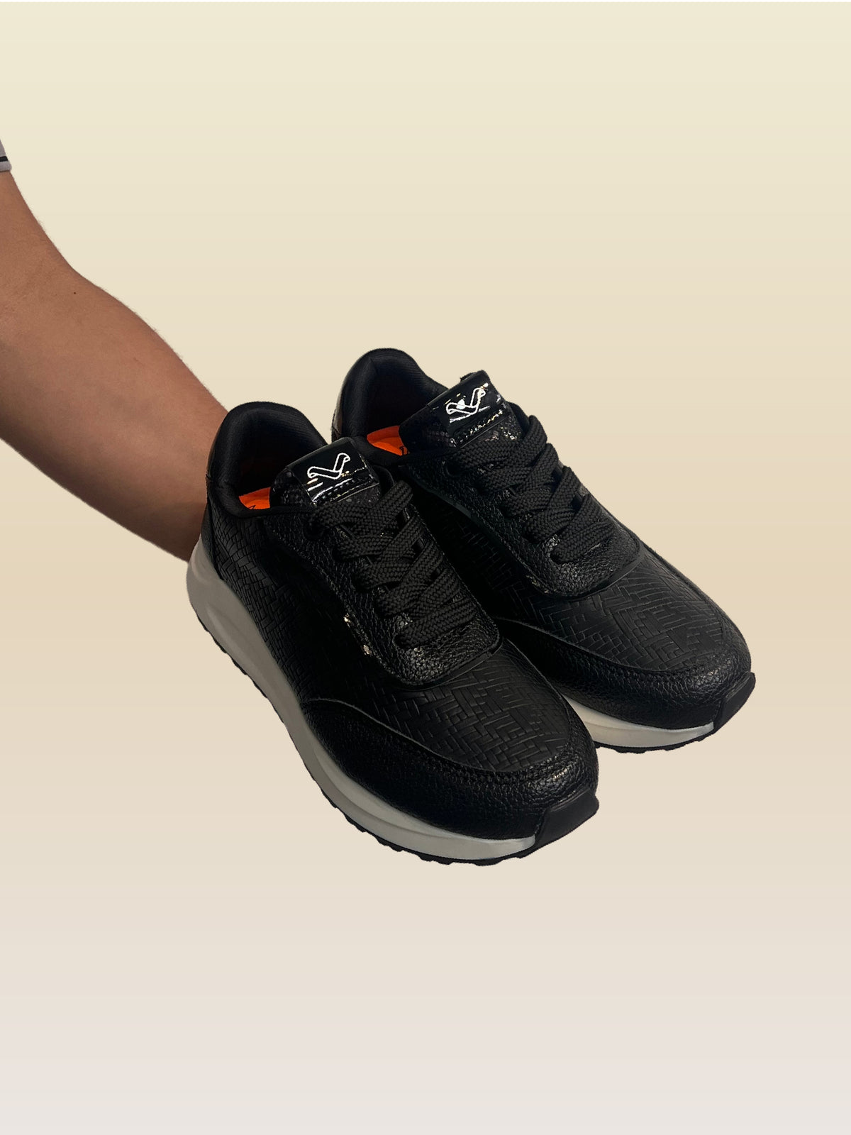 Lace Queens Negro